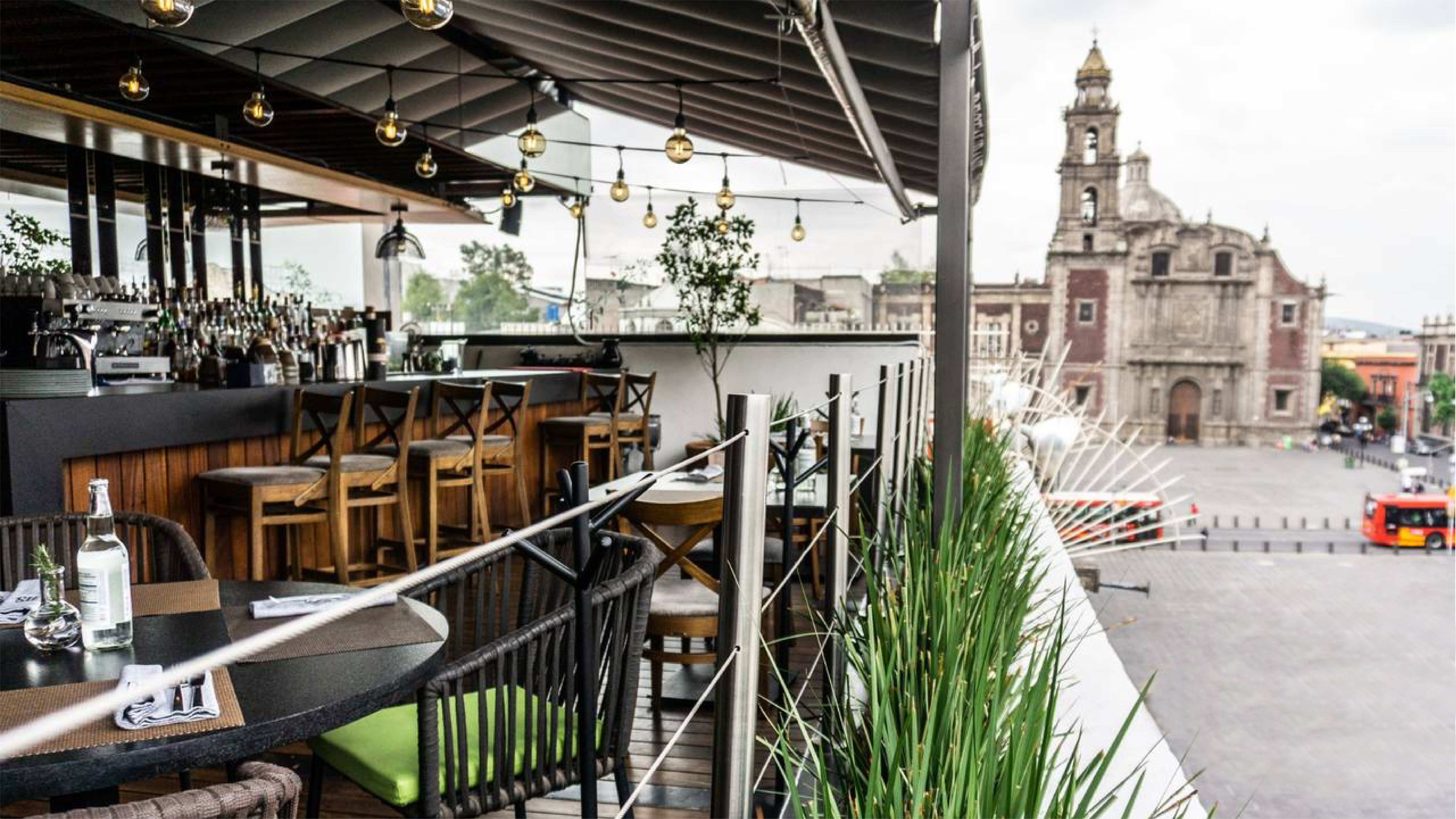 NUESTRA TERRAZA